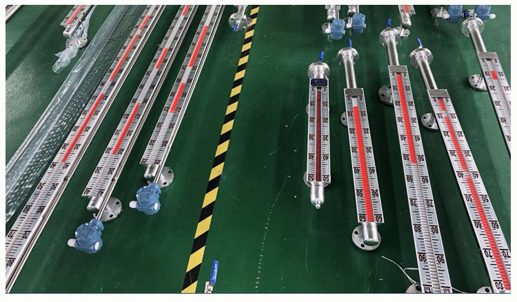 uhz磁浮子液位計產品圖